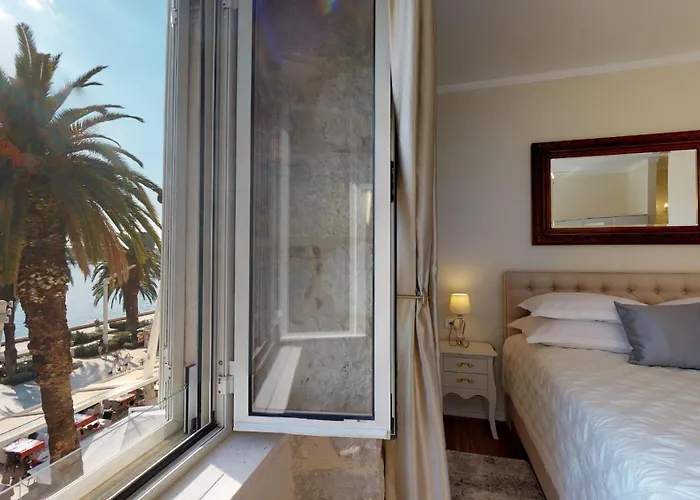 アパート Chrysanta *